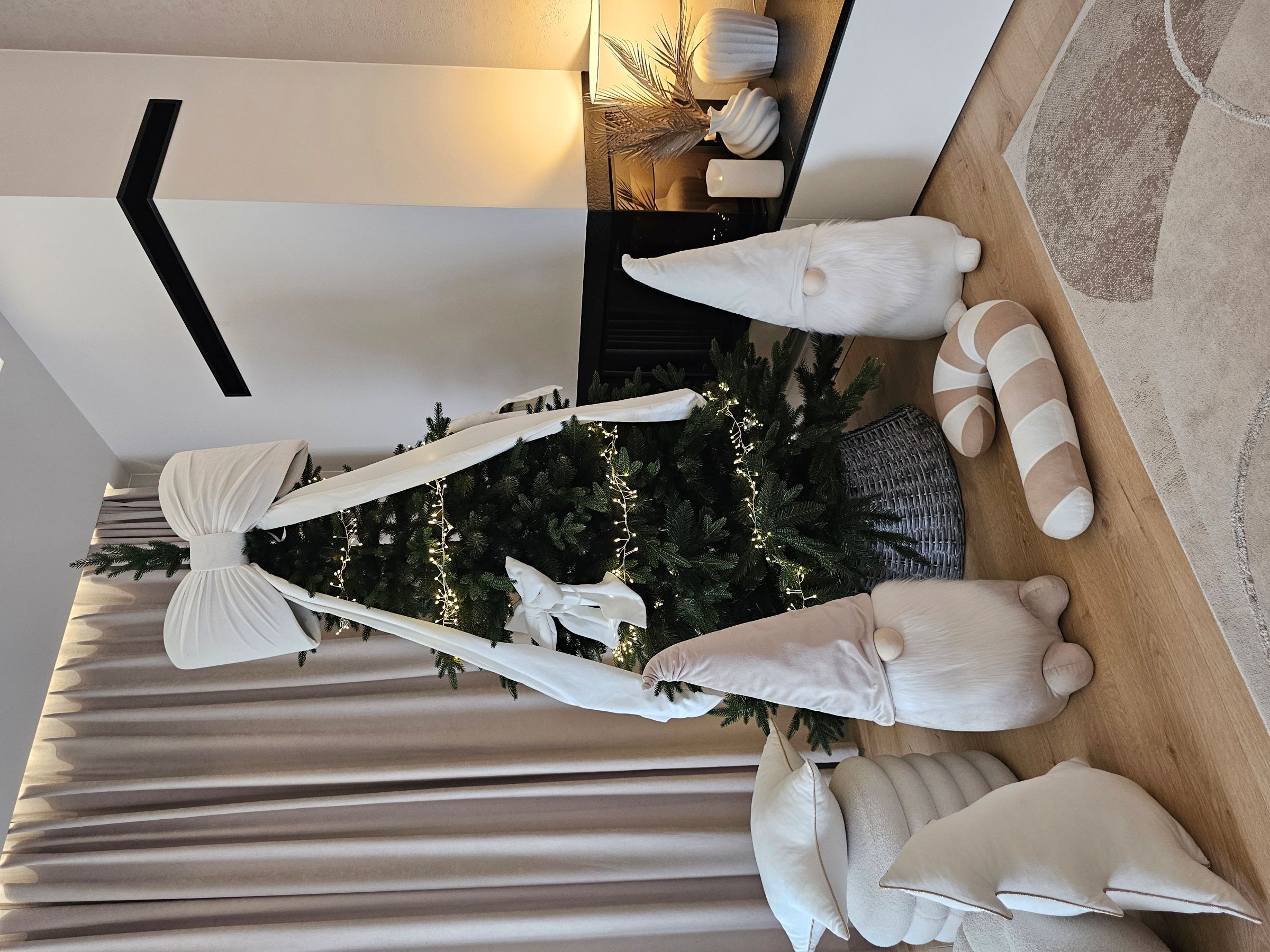 Skrzat dekoracja stojąca beżowy zdjęcie 3