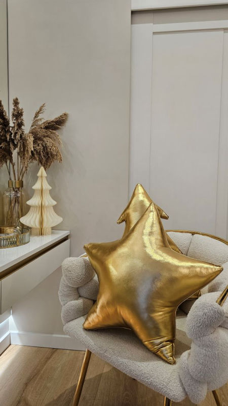 poduszka gwiazda kolor złoty