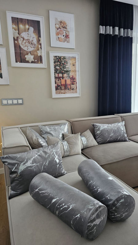 komplet 4 poduszek ciemny szary