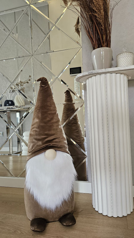 Skrzat dekoracja stojąca brąz