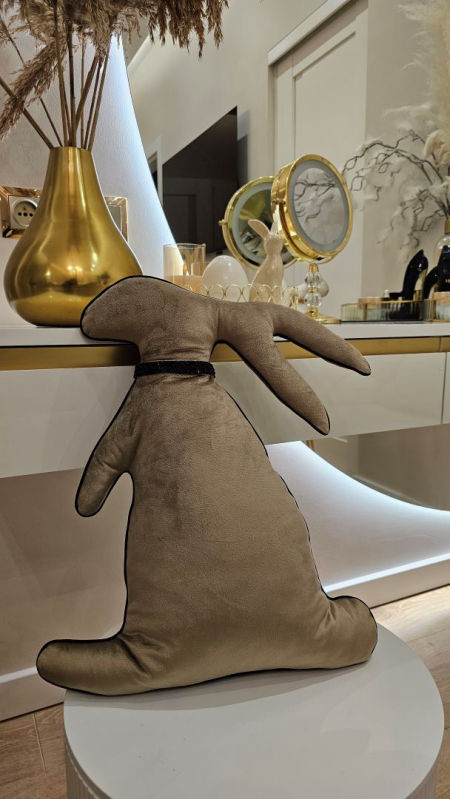 Zając Beżowy Ciemny