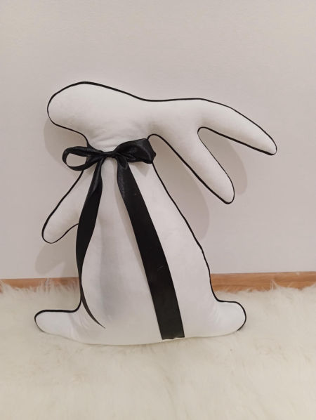 Poduszka zająć biały