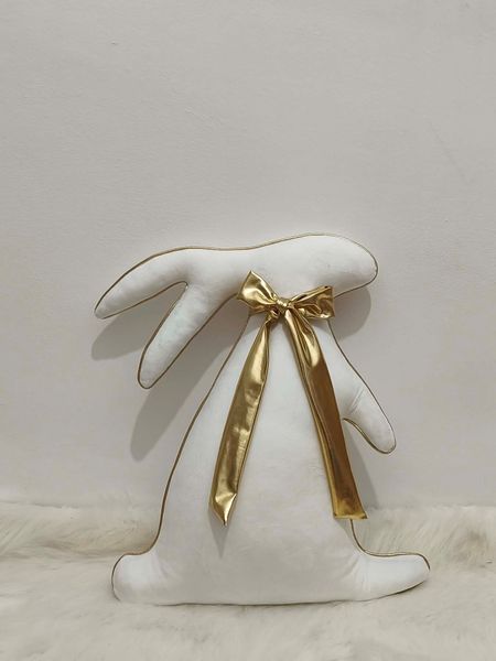 poduszka zając biała ze złotem